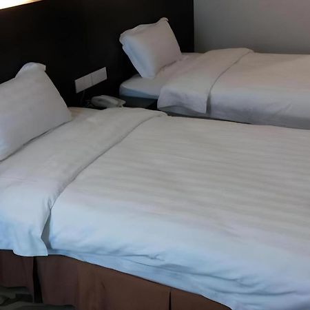 Eminent Hotel Κότα Κιναμπαλού Εξωτερικό φωτογραφία