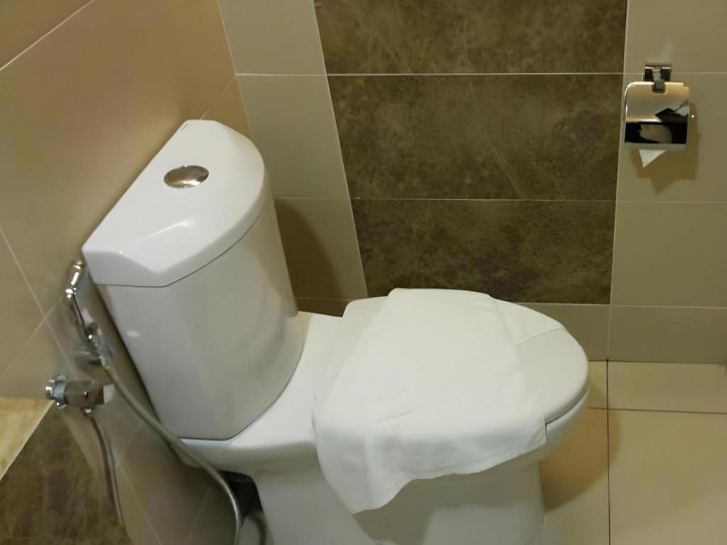 Eminent Hotel Κότα Κιναμπαλού Εξωτερικό φωτογραφία