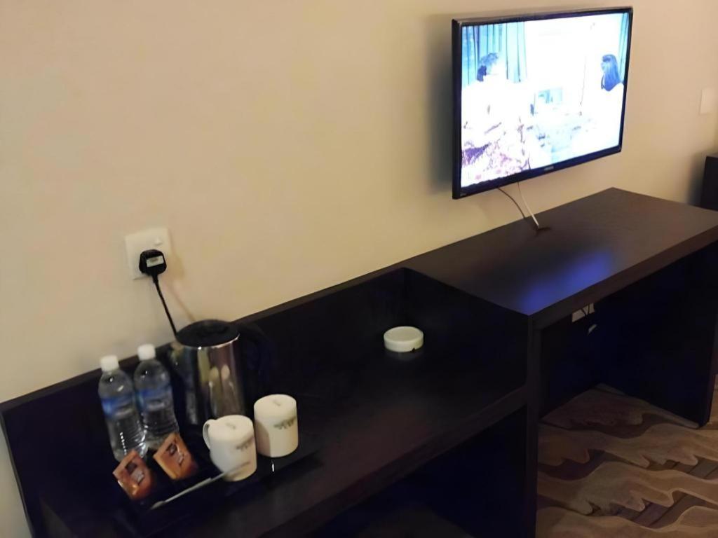 Eminent Hotel Κότα Κιναμπαλού Εξωτερικό φωτογραφία
