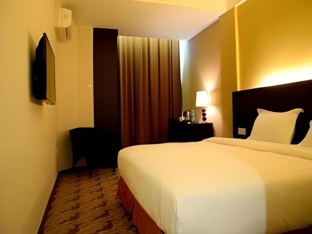 Eminent Hotel Κότα Κιναμπαλού Εξωτερικό φωτογραφία