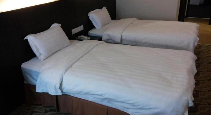 Eminent Hotel Κότα Κιναμπαλού Εξωτερικό φωτογραφία